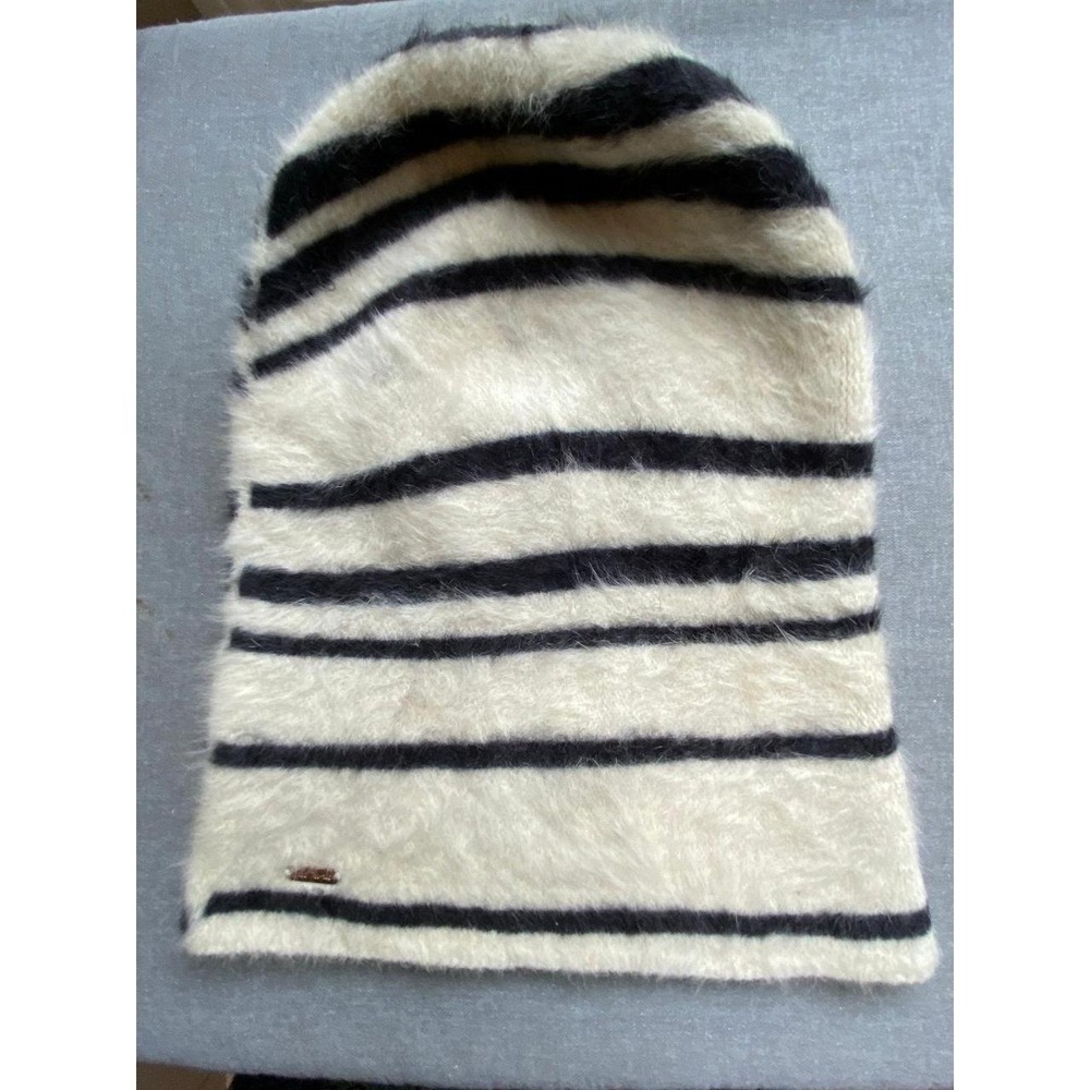 Free People Hat Beanie Angora Blend OSFM FP Soft Winter Ski Hike Snowboard s26